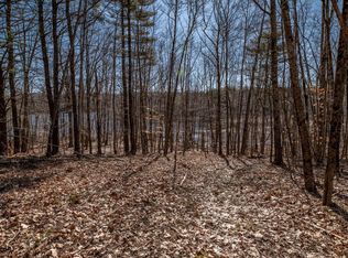 28 Lawson Dr, Gardiner, ME 04345