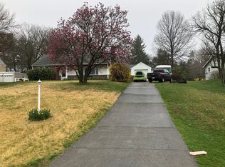 5348 Windsor Rd, Harrisburg, PA 17112