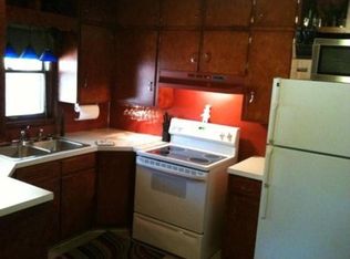 908 Monroe St, Jefferson City, MO 65101