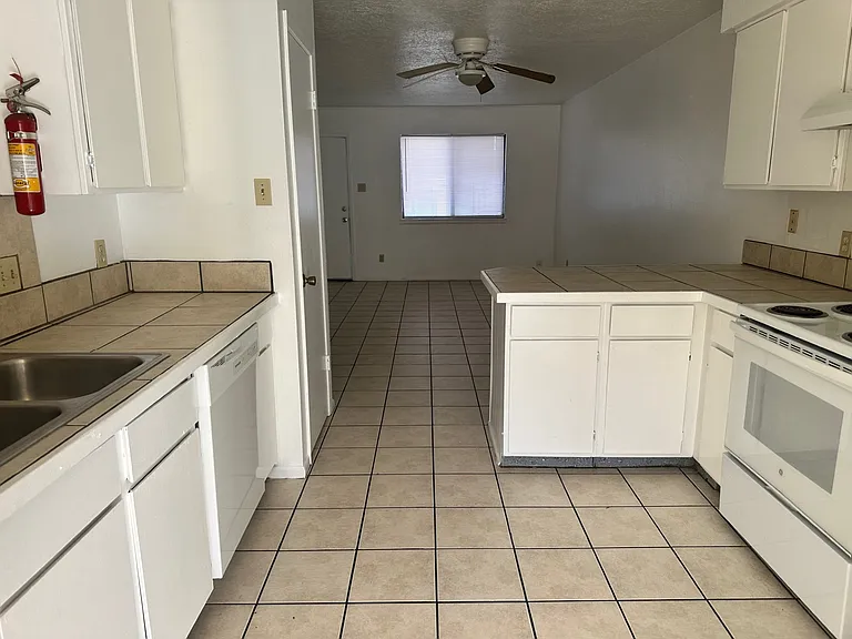12609 Copperwood Dr NE #B — Photo 6