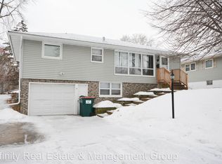 2014 23rd St NW, Rochester, MN 55901