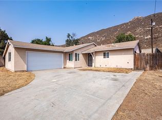 5919 Paramount Dr, Riverside, CA 92509
