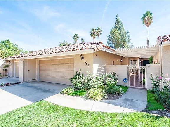 3rd image of 1262 Upland Hills Dr N