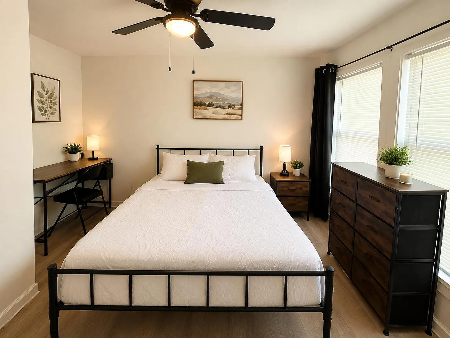 4 bed, 5.0 bath, 1800 sqft, $1,079 — Photo 1