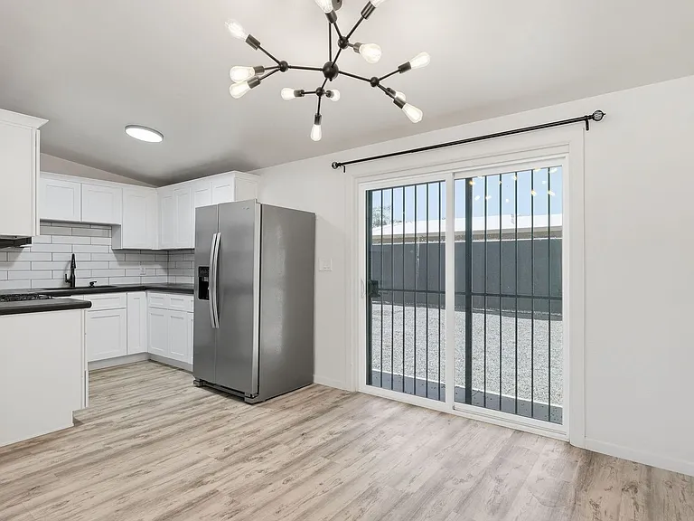 2535 N Dodge Blvd #2 — Photo 14