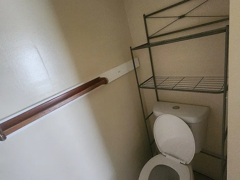25 Warren St #1 — Photo 6