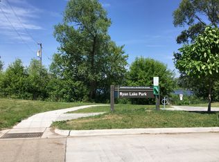 4574 Vincent Ave N, Minneapolis, MN 55412