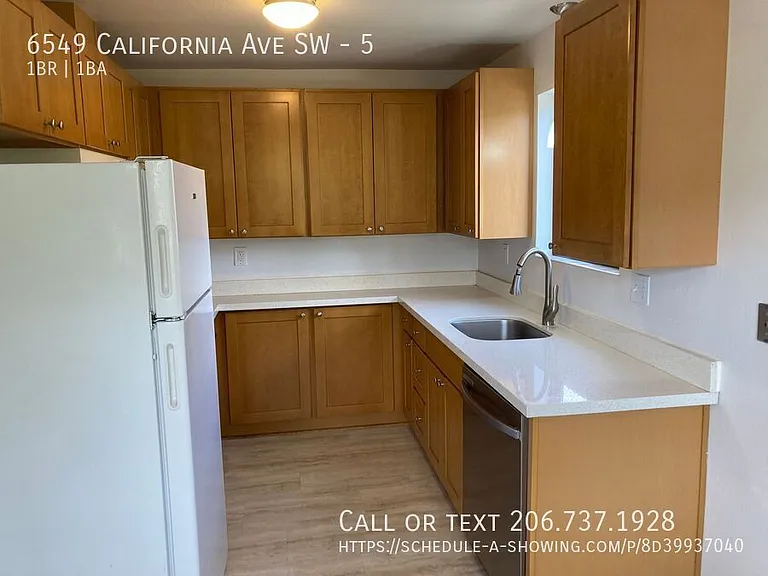 6549 California Ave SW #5 — Photo 5