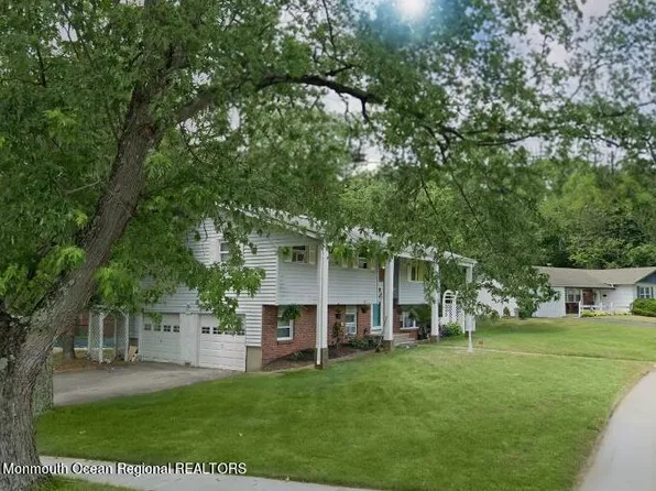 47 W Connecticut Concourse, Jackson, NJ 08527