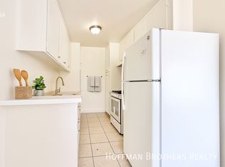 4100 W 1st St #302, Los Angeles, CA 90004