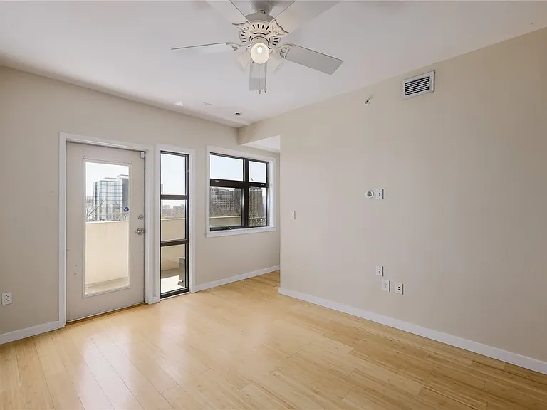 1812 West Ave #501 — Photo 50