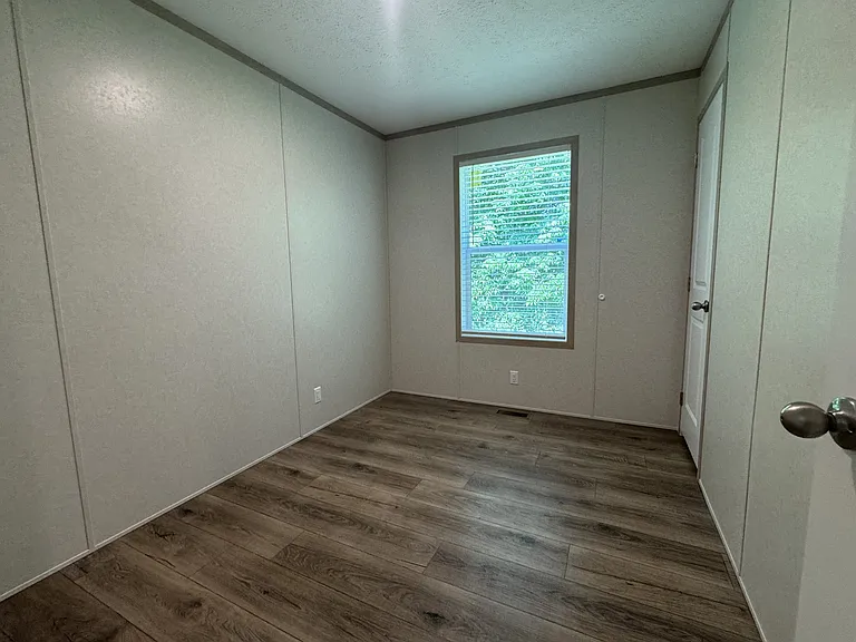 Brookside Manor — Photo 22