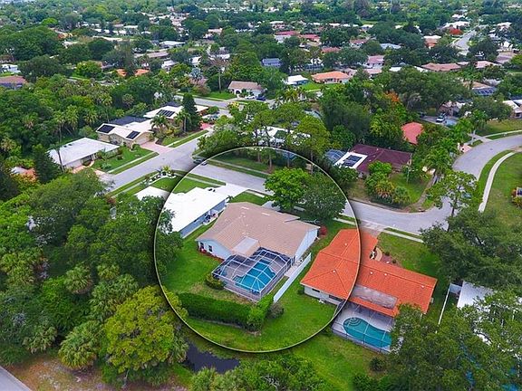 2nd image of 2810 Hardee Dr
