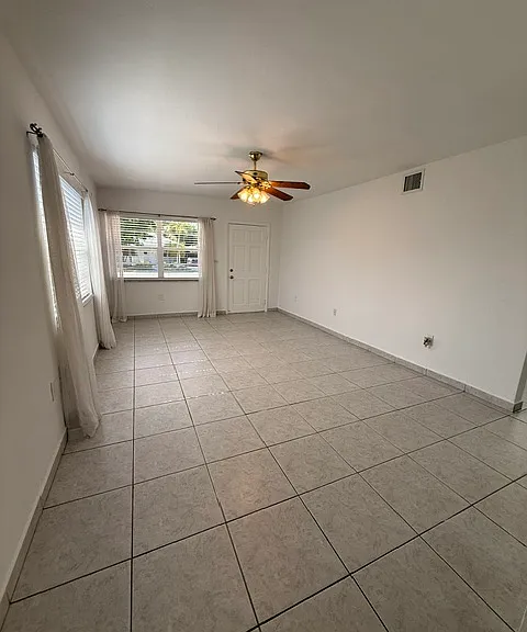 3480 SW 25th Ter #3480 — Photo 5