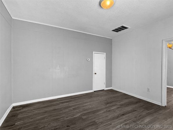 tulsa-oklahoma-22275735 picture