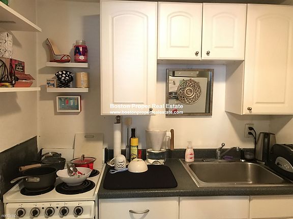 289 Newbury #2 Boston - Back Bay Unit Photo 2