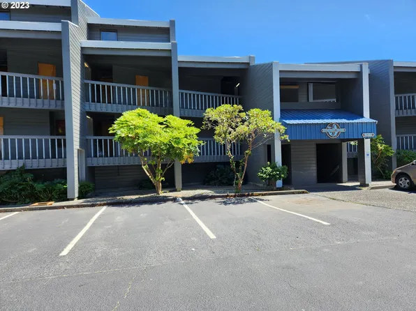 94304 Wedderburn Loop Rd #419, Gold Beach, OR 97444