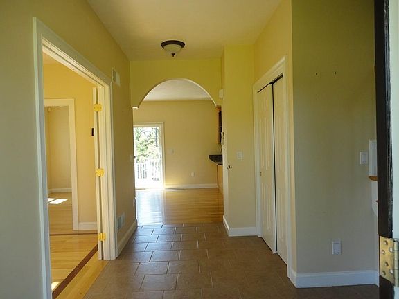 4th image of 29 Dundee Way
