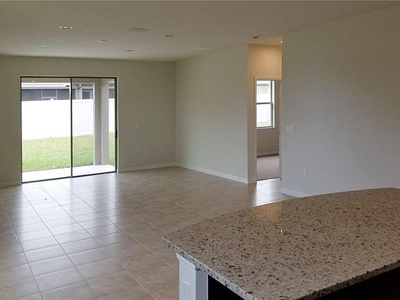 3rd image of 3903 Baja Dr