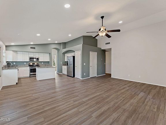 5th image of 9540 W CLARA Lane