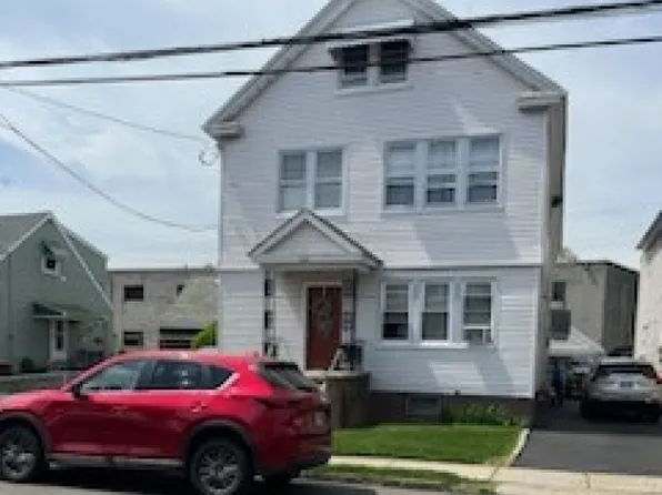 449 Erico Ave, Elizabeth City, NJ 07202