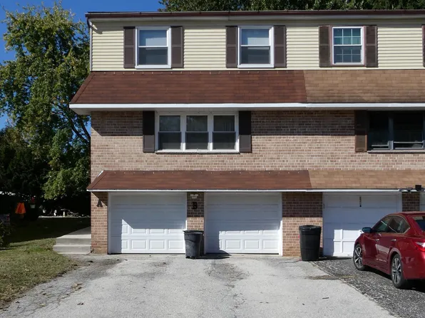 628 Country Ln, Morton, PA 19070