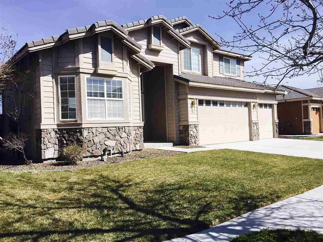 634 Saint Andrews Dr photo 1
