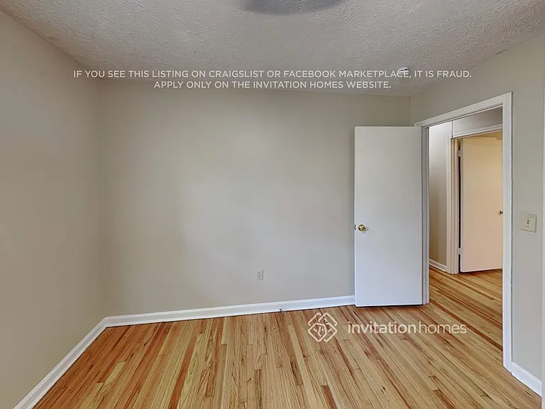 5676 Crestwood Dr — Photo 16