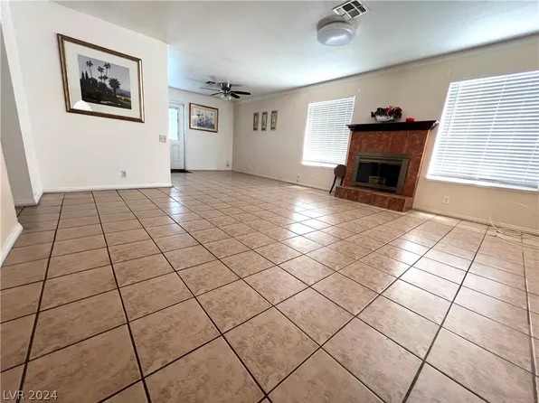 5034 Cindy Way, Las Vegas, NV 89146