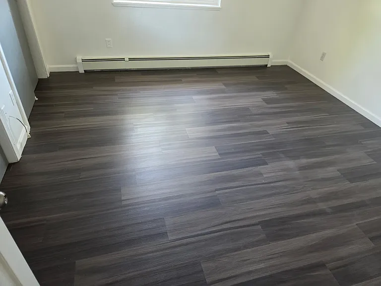 667 Hill St — Photo 11