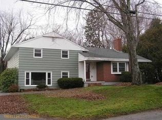 71 Silk St, Brewer, ME 04412