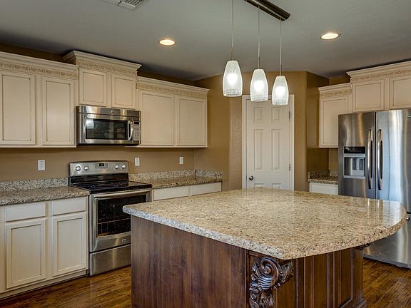 4th image of 11568 W Vogel Ave