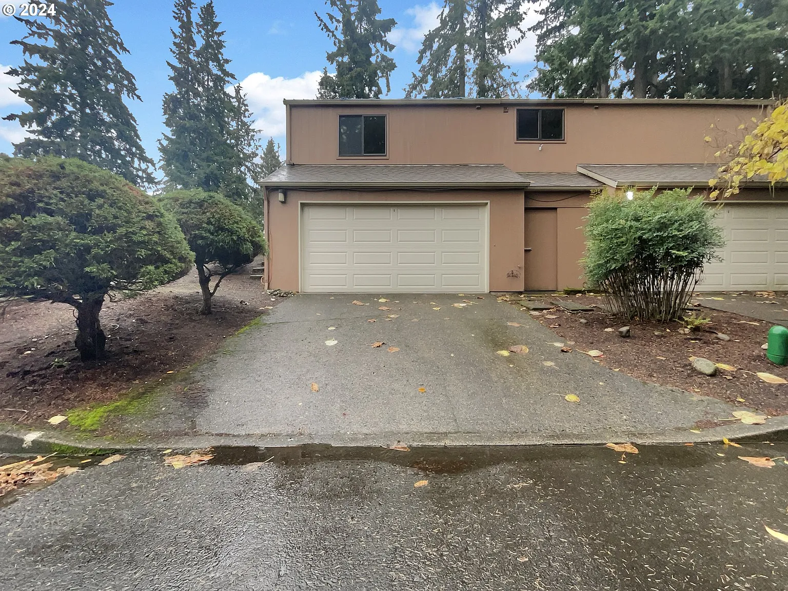 2108 NE 136th Ave photo 1