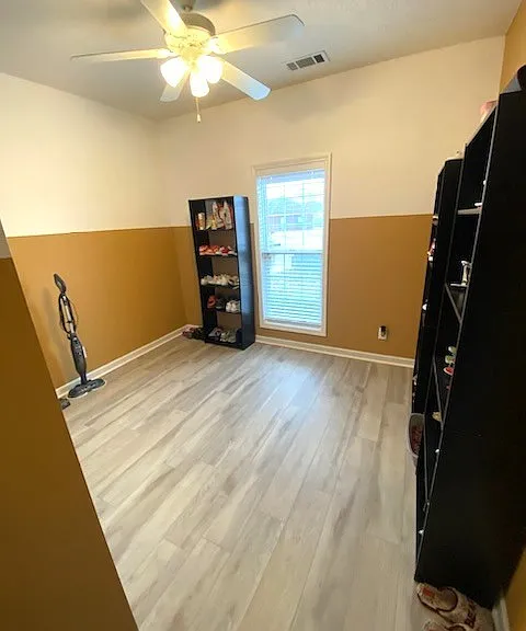 6963 Sandfield Dr — Photo 11