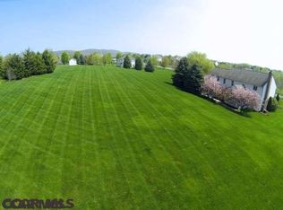 108 Skytop Ln, Port Matilda, PA 16870