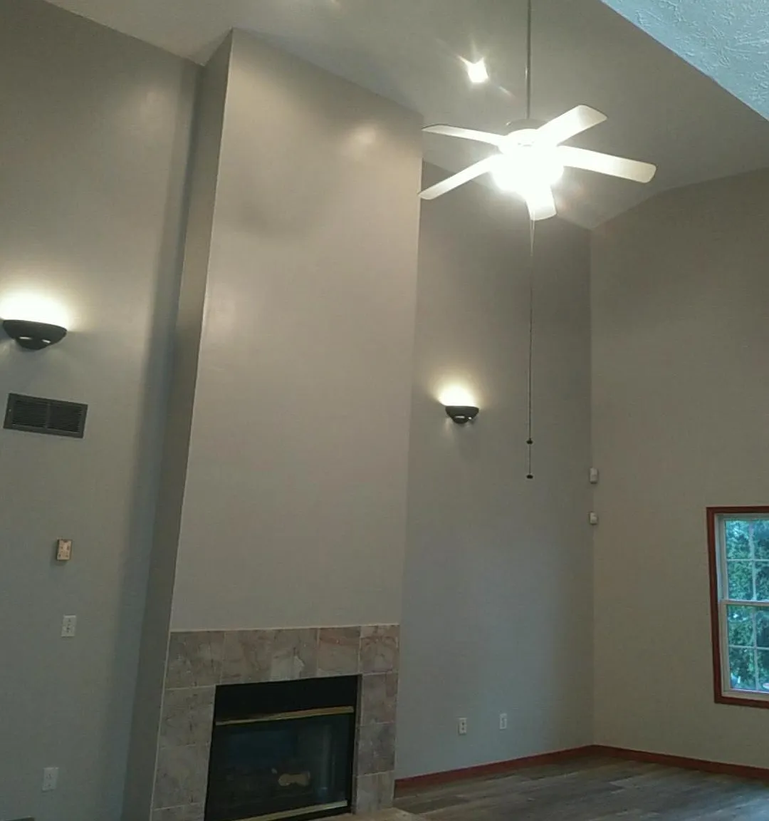5123 Echovale St NW — Photo 2