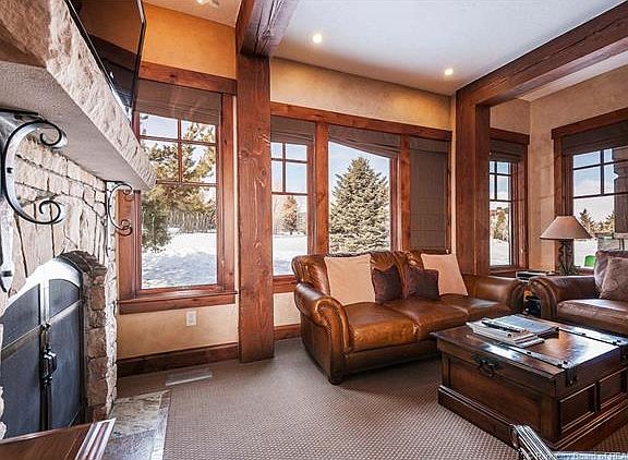 4th image of 2001 Park Ave #451/452