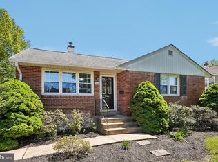 3715 Round Meadow Ln, Hatboro, PA 19040