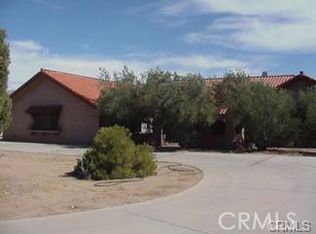 7651 3rd Ave, Hesperia, CA 92345