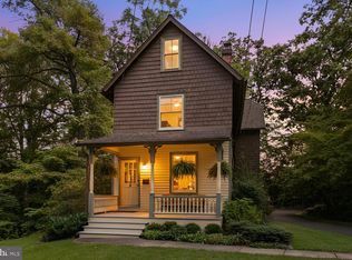 7 Walt Ln, Wyncote, PA 19095