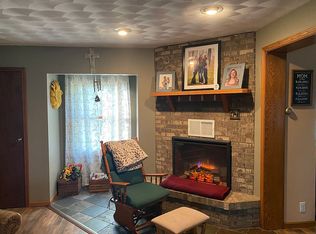 1905 W Alward Rd, Dewitt, MI 48820