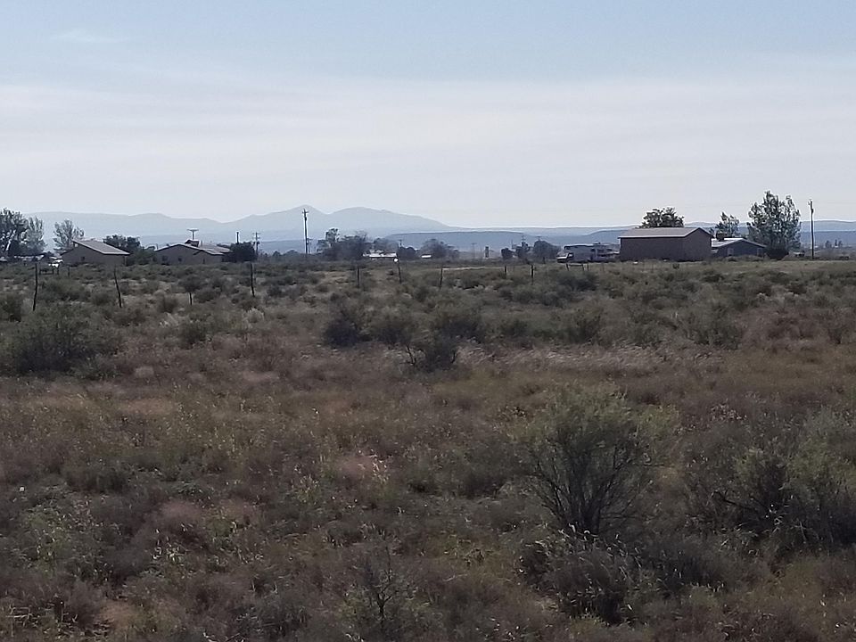 1st image of 230 Valle Verde Ave
