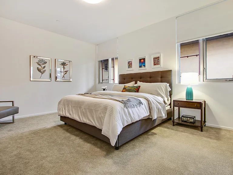 1342 N Hayworth Ave #108 — Photo 9
