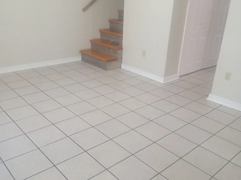 2020 Jean Lafitte Pkwy #5 — Photo 2