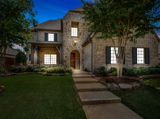 616 Scenic Dr, Irving, TX 75039
