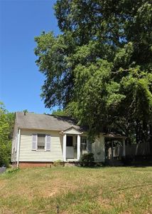 2709 Eastwood Dr, Winston Salem, NC, 27107