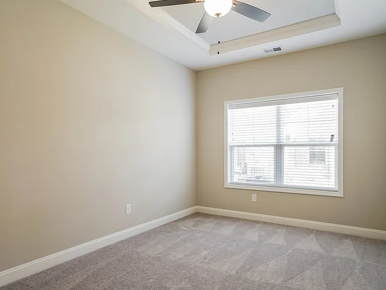 7244 Bellacroft Dr — Photo 10