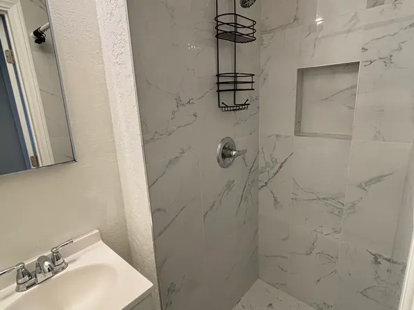 1517 Acacia #14, Alhambra, CA 91801