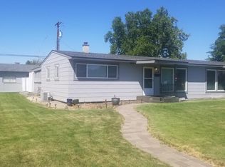 2110 Tinkle St, Richland, WA 99354