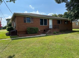 2401 S Point Rd, Belmont, NC 28012